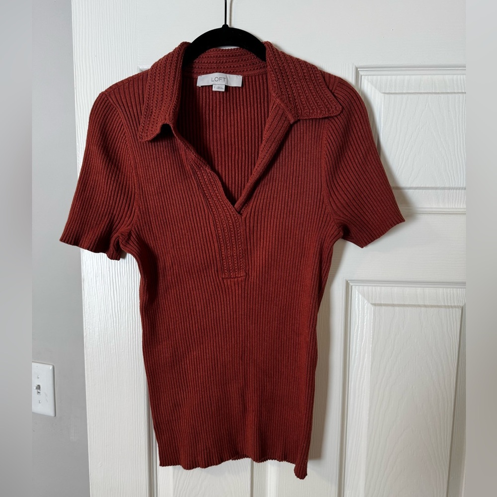 LOFT Women's Short Sleeve Brick Red Sweater Knit Top